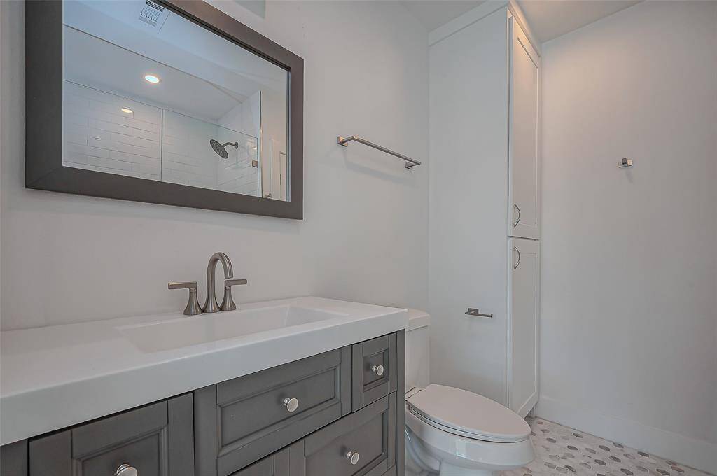 Newly added en-suite bathroom in 2nd bedroom.