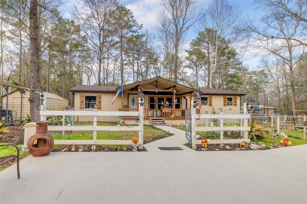 Welcome home to 24920 Joseph Rd!