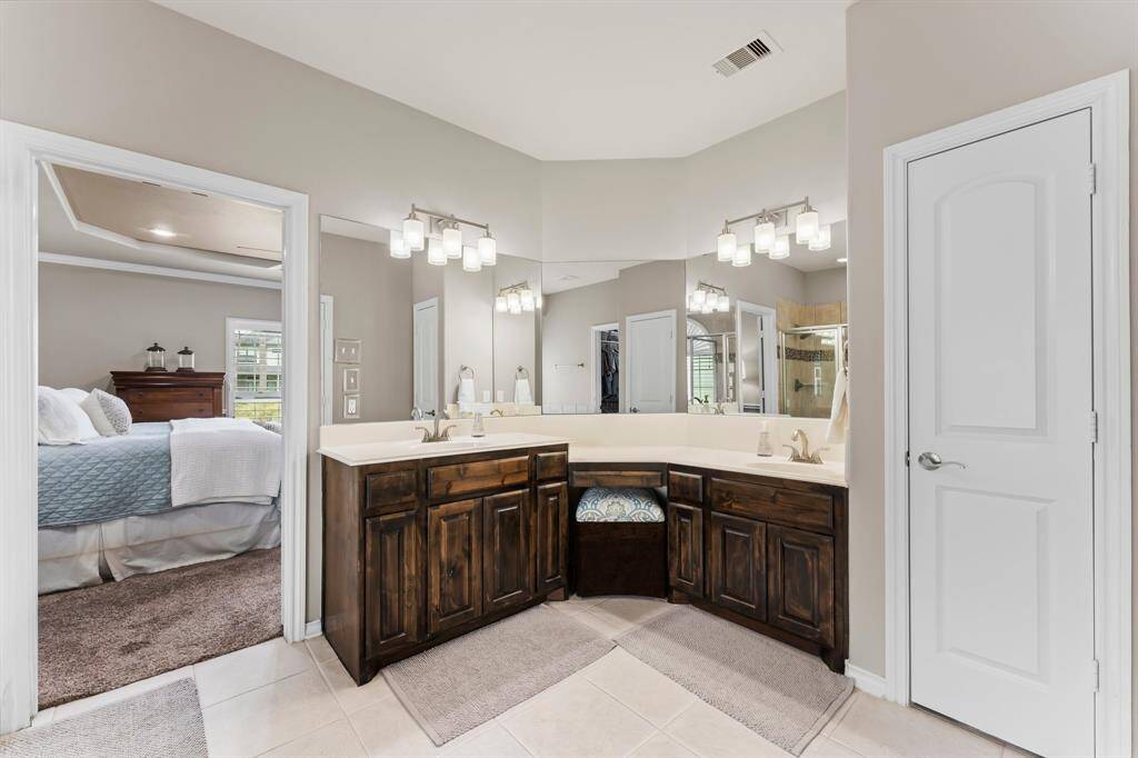 There is plenty of room for two in this gorgeous bathroom!