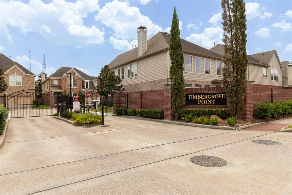 TIMBERGROVE GATED COMMUNITY OF 62 HOMES