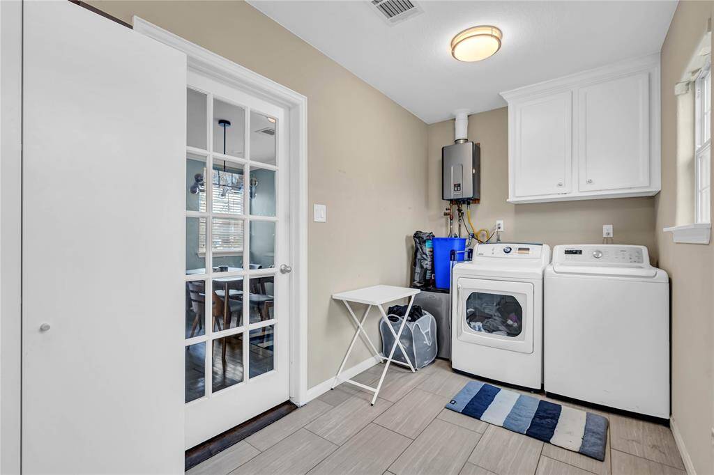 Large utility room
