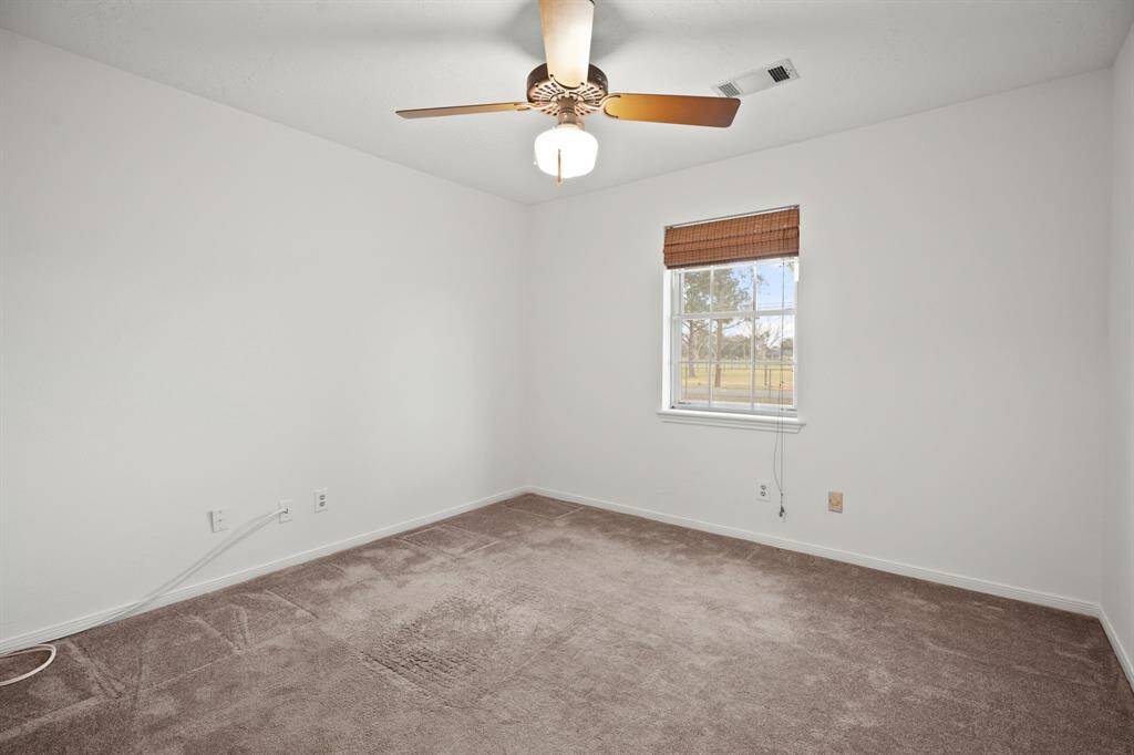 Secondary bedroom