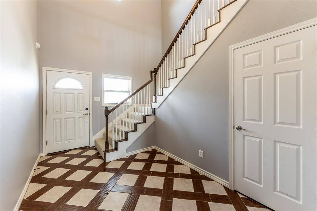 Grand Entryway--large closet under the stairs!