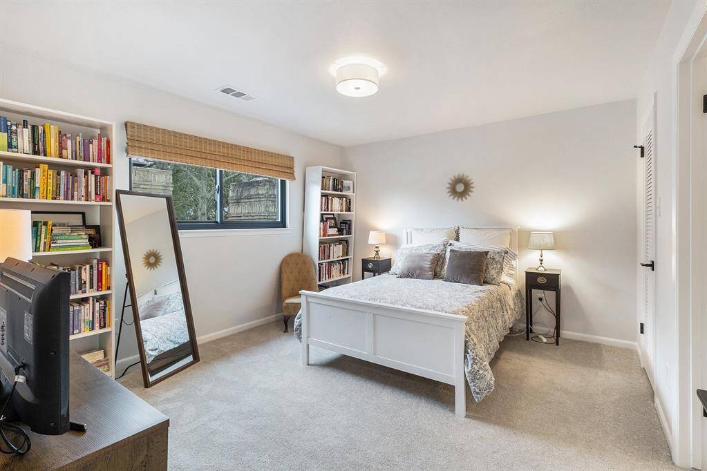 Again, spacious with natural light and more views over the golf course
