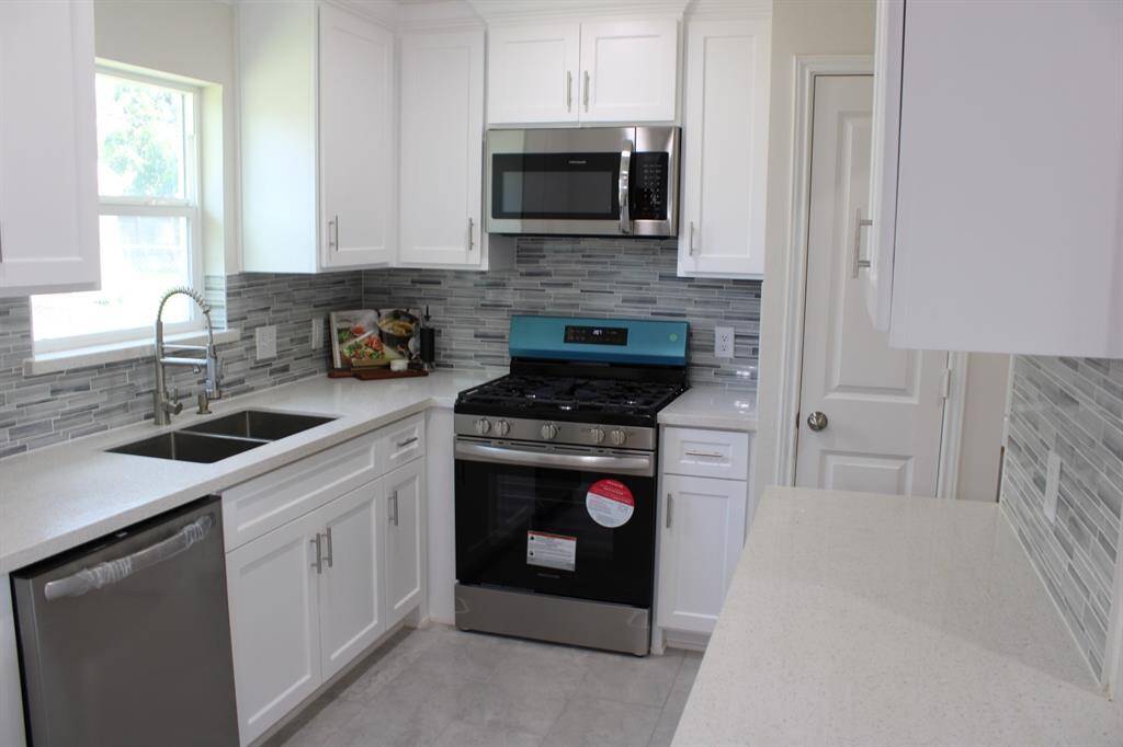 Kitchen Appliances