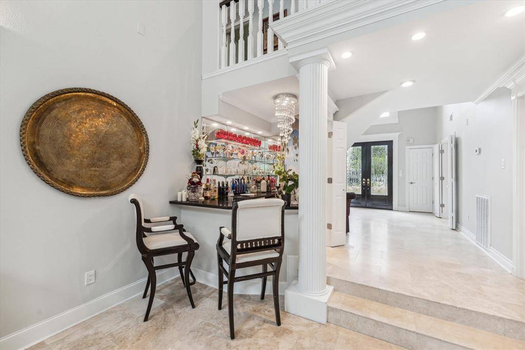 WET BAR