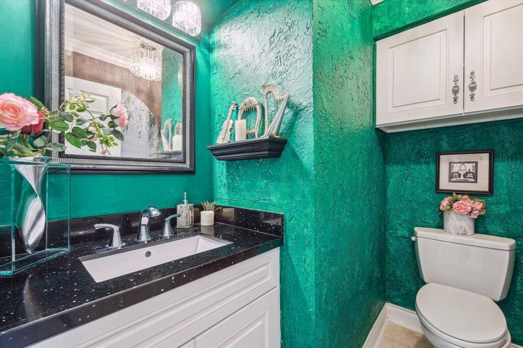 POWDER BATH- one of two powder baths on first floor.
