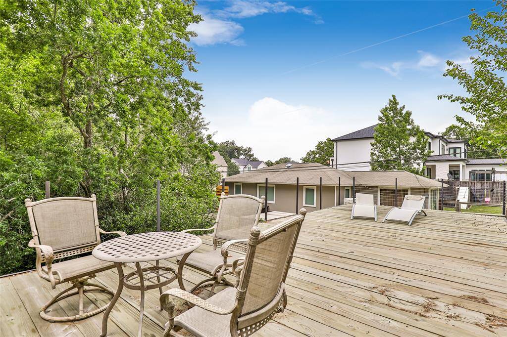 Party deck