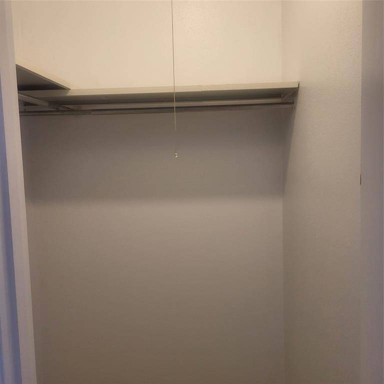 Closet 2