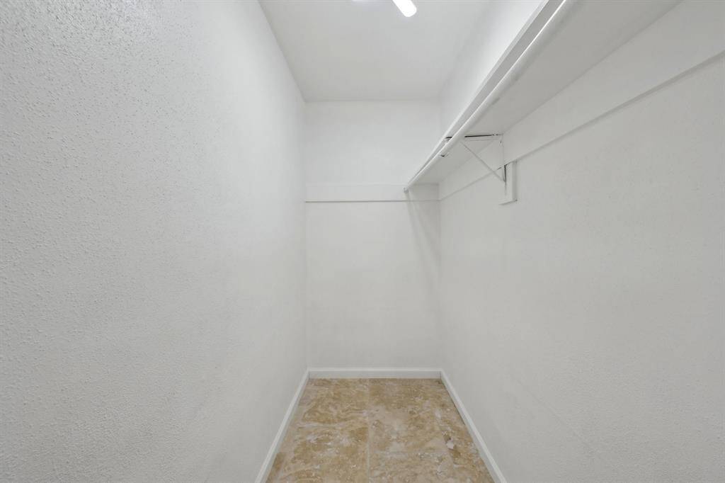 Large walk in closet!