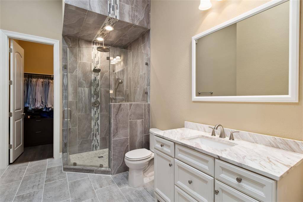 Bedroom 3 bathroom.
