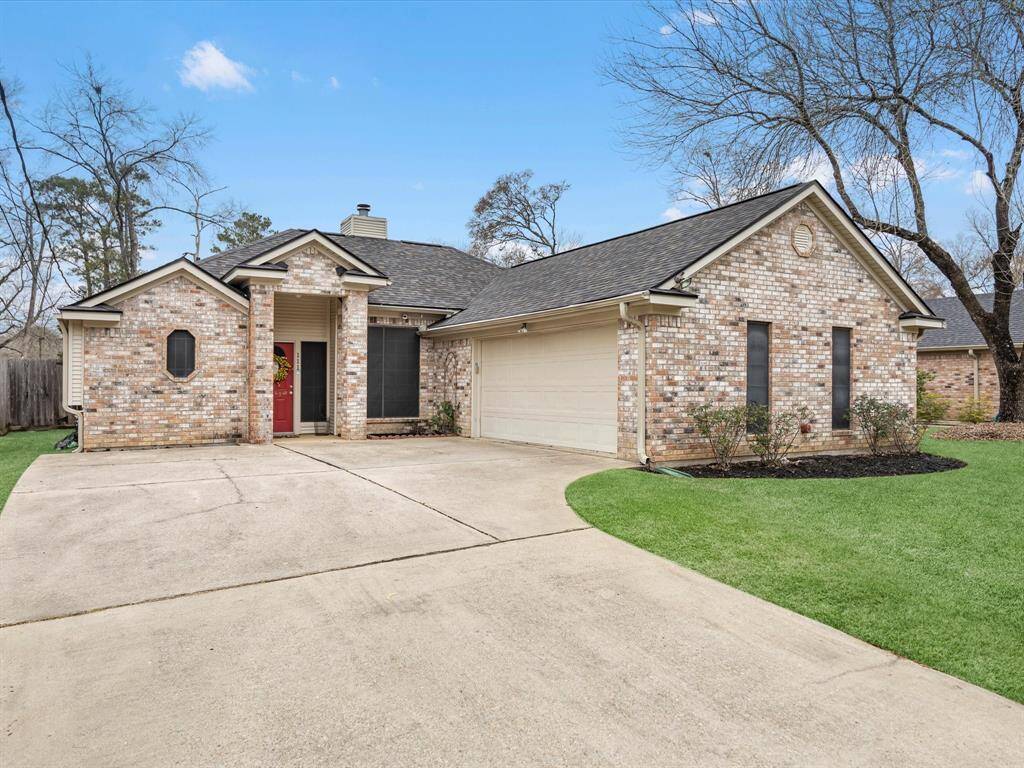 Welcome to 111 Oakmont Dr.!