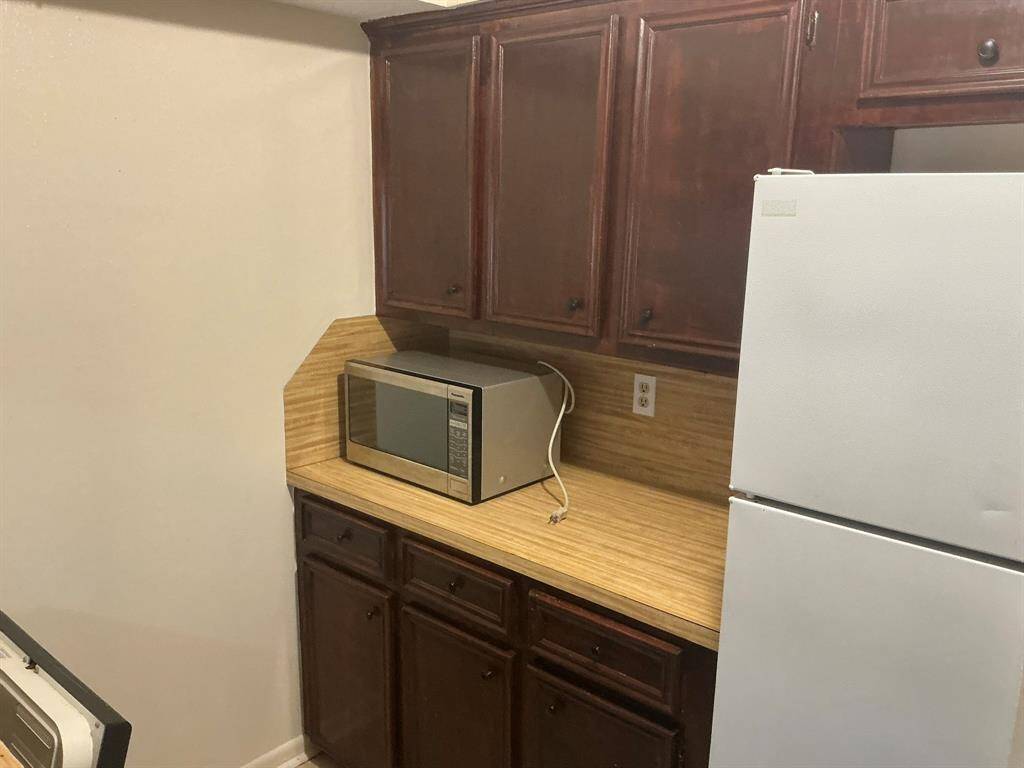 Unit B Cabinets and Microwave