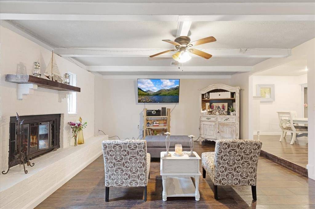 Family room.