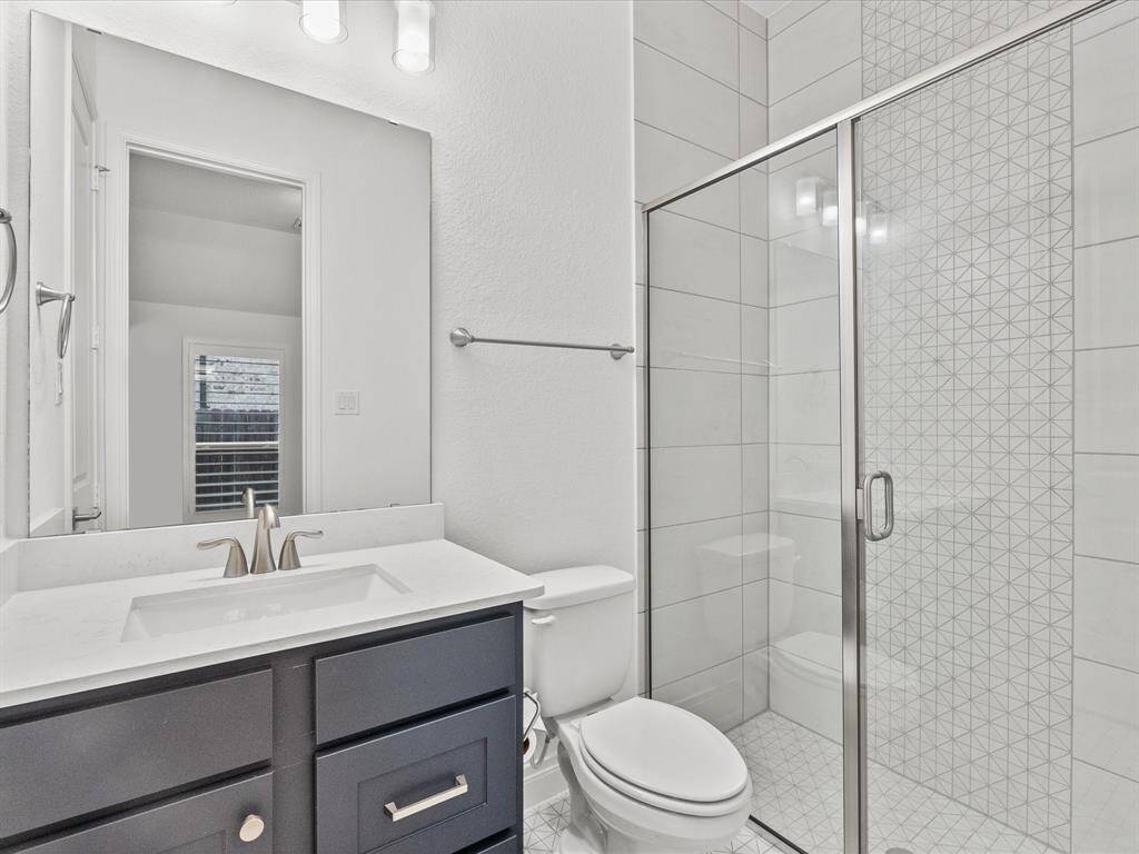Guest Room Bathroom