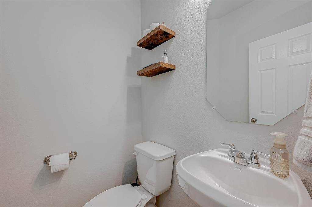Half Bathroom (downstairs)