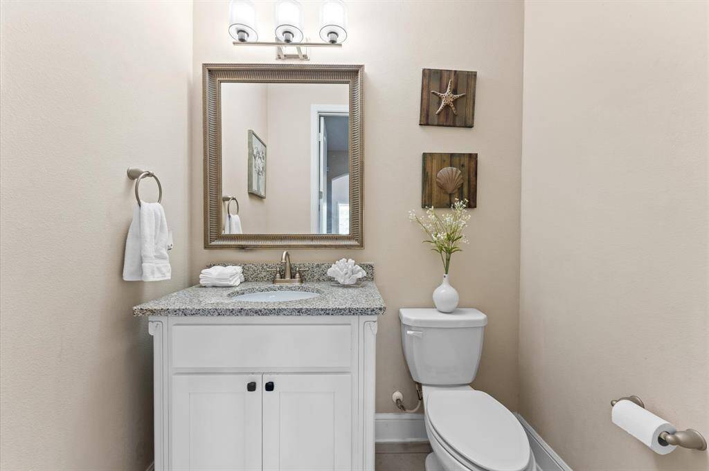 Engage with family or guests seated at this large breakfast bar.