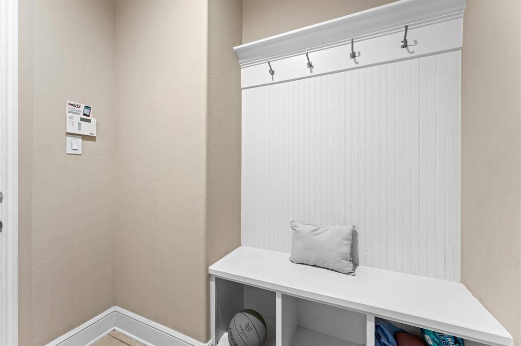 Butler's pantry seamlessly connects the kitchen and dining room.