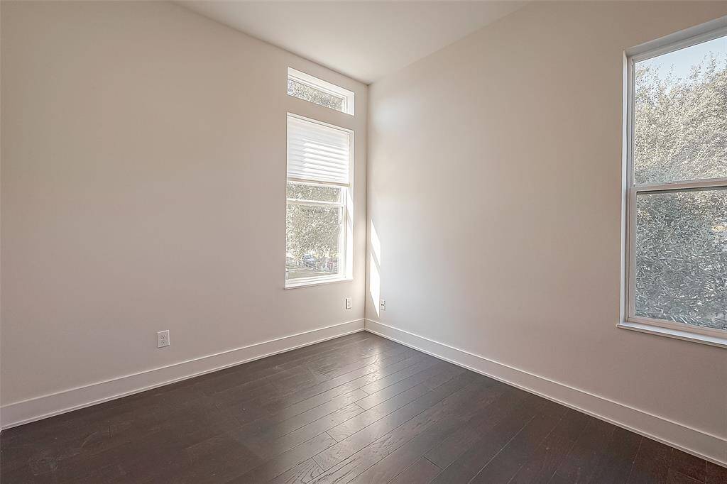 2nd floor bedroom