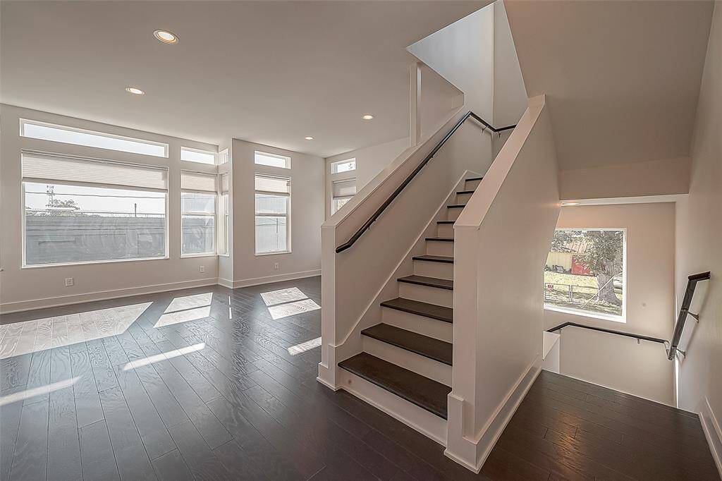 Lets go up and see the 3rd floor