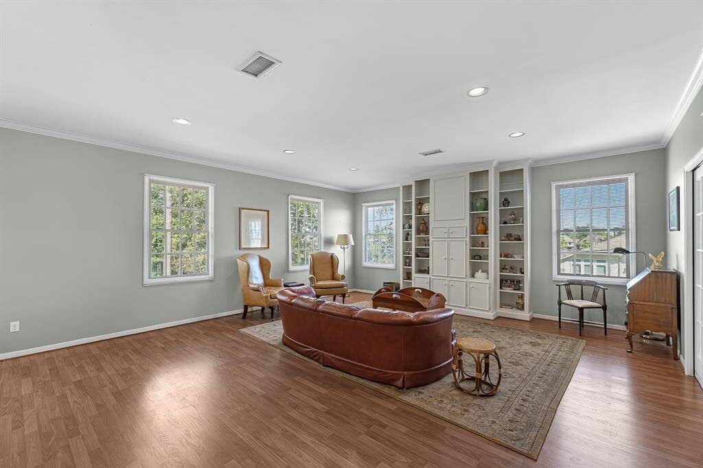 Garage apartment living room with bulit-in entertainment center