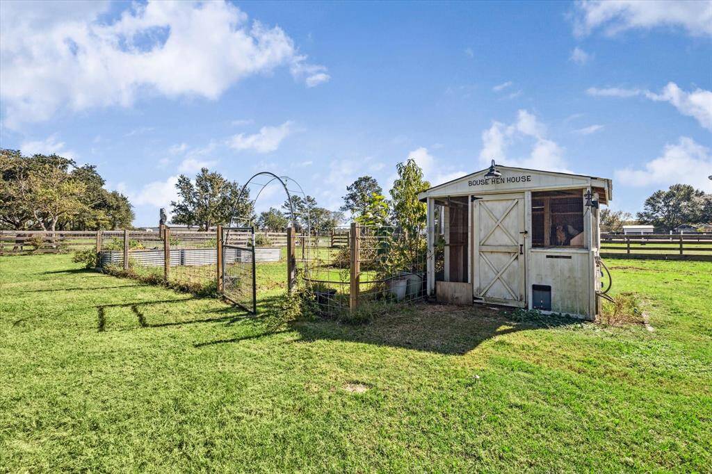 For those with a green thumb, this property features a ready-to-go garden area.