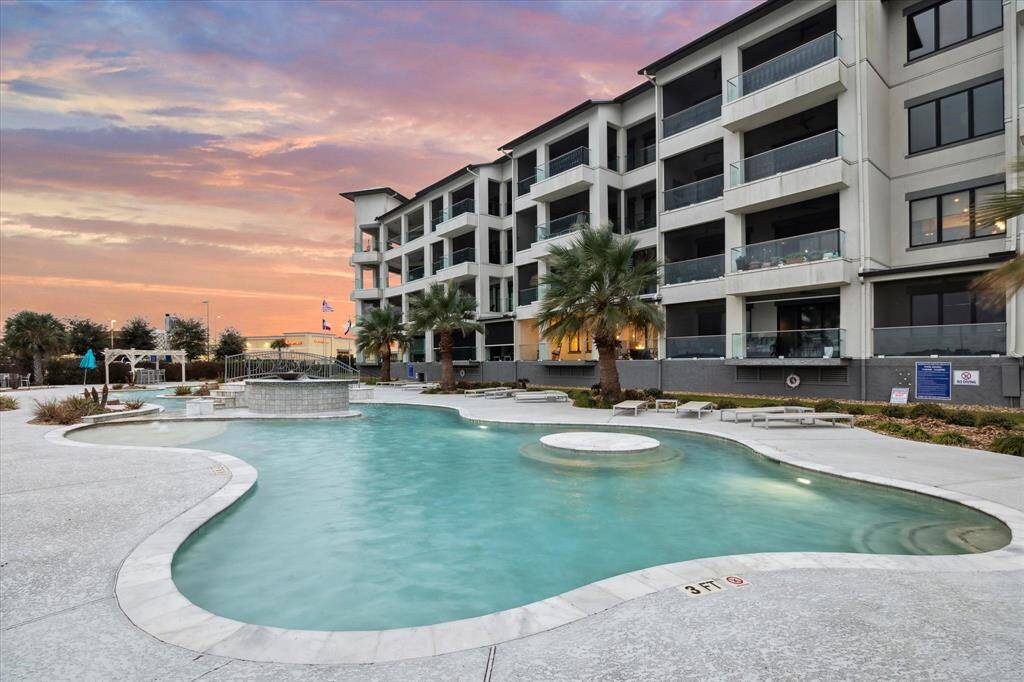This incredible condo community offers the best of Lake Conroe with direct waterfront access and the best of the best amenities.