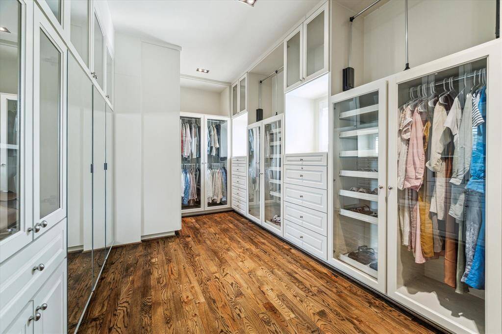 Another view of the fabulous closet.  (And there is a 2nd closet that is a smaller version of this!)