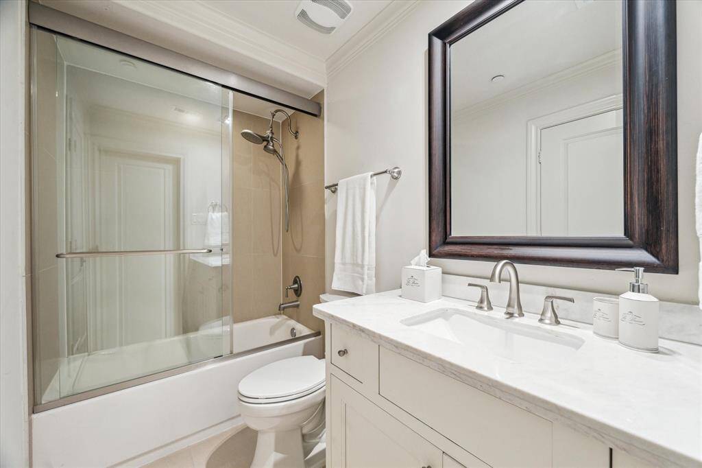 Ensuite Bath for Bedroom Two