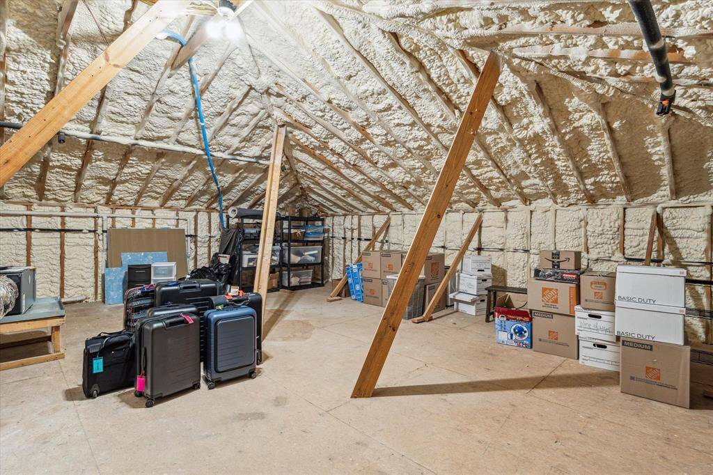 Fabulous attic/extra storage space...you need to see this space to believe it!