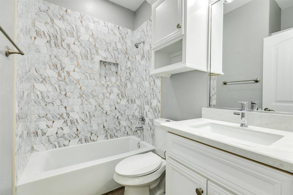 Secondary Bath Located Between Two Bedrooms