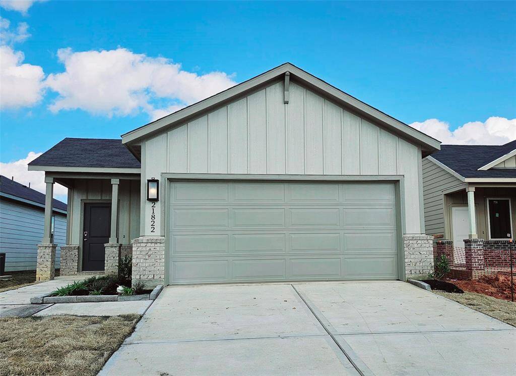 21822 Red Lantana Trail ~ Ready Now