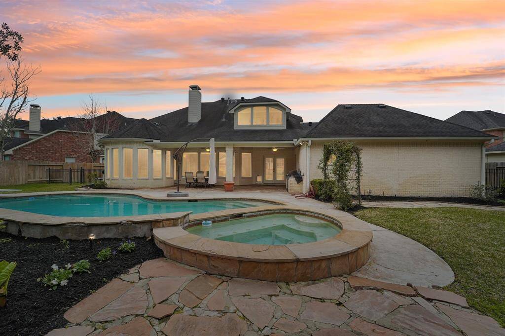 Take a midnight dip in your private in-ground pool or unwind with your favorite vino in the spa. This backyard oasis is your own personal retreat, offering relaxation and serenity just steps from your door. New pool heater 2024. Polaris stays. Control the pool with WIFI Pentair Panel system from anywhere.