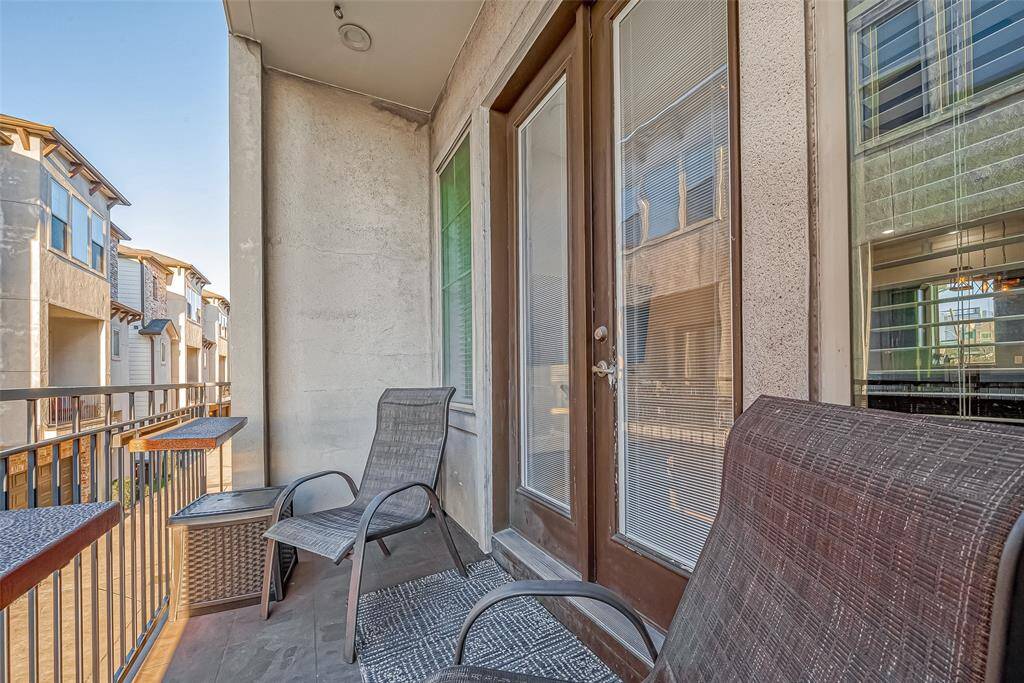 Large Primary Bedroom, Large Windows Providing Tons of Natural Lighting. Brand New Plush Carpet.  Virtually Staged