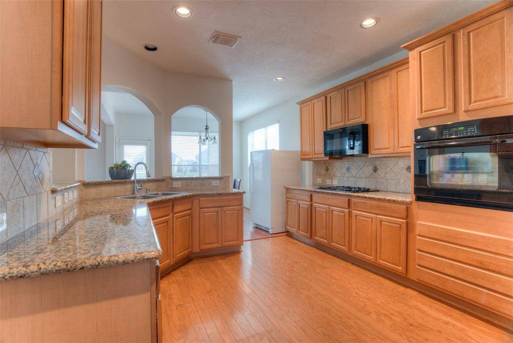 Spacious kitchen.