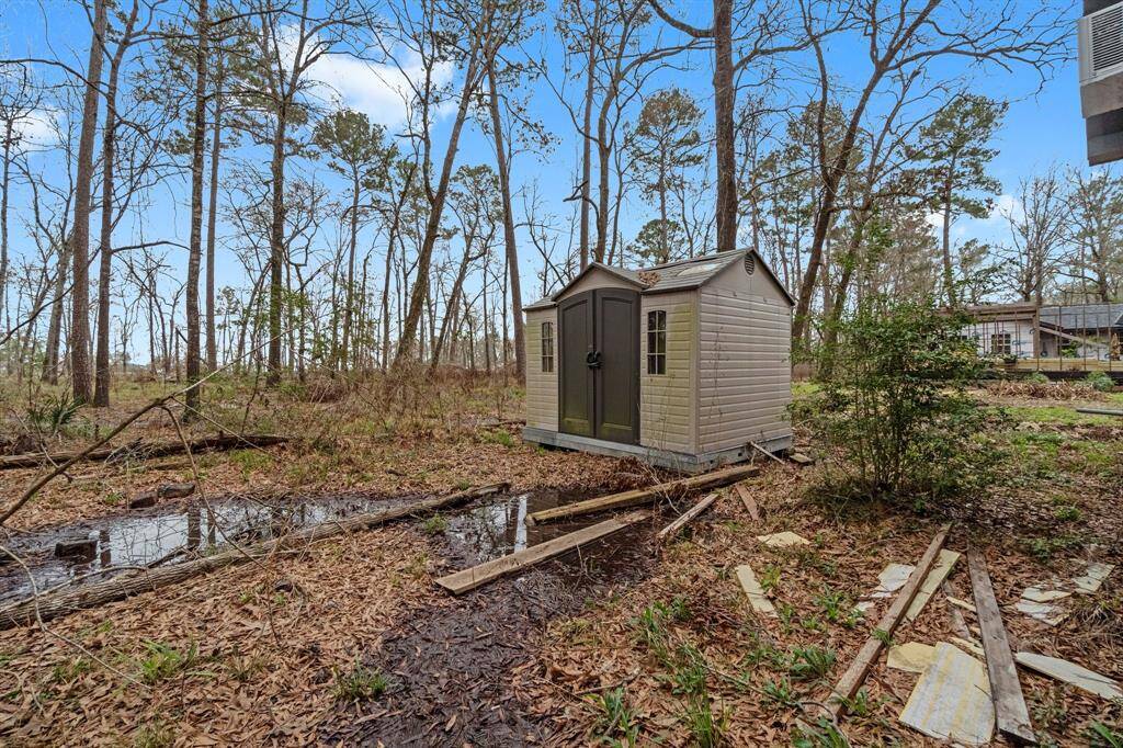 Storage shed