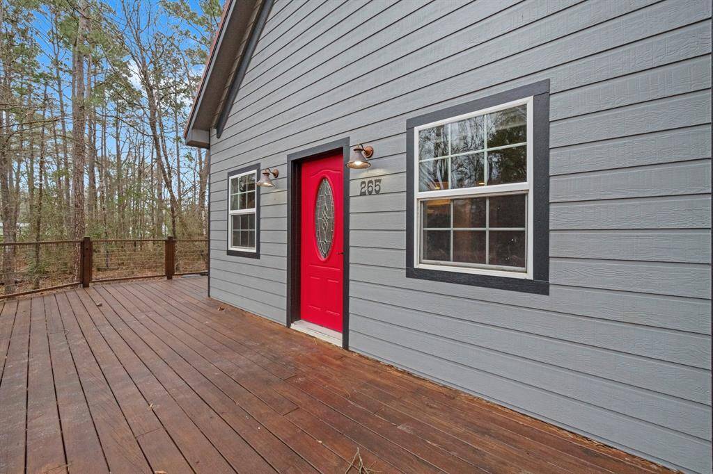 Front deck
