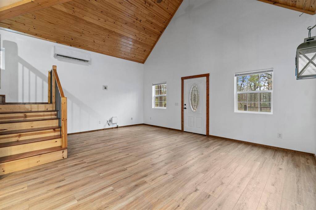 Living and dining area