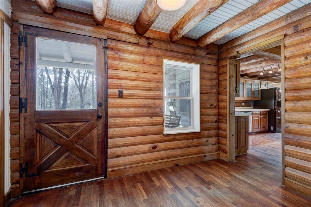 Entryway leads to the kitchen area.