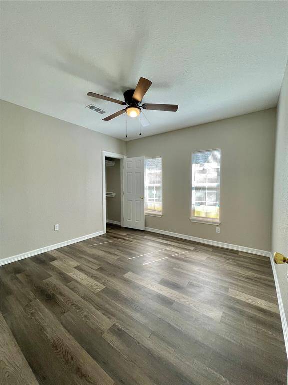 Bedroom #1 305 N Ave A