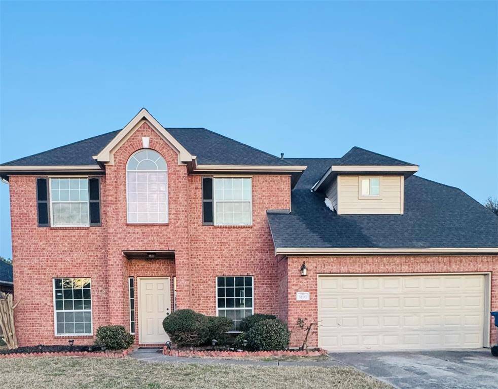 Ready for you to move in! This beautiful brick home offers modern amenities and a spacious layout, perfect for comfortable living.