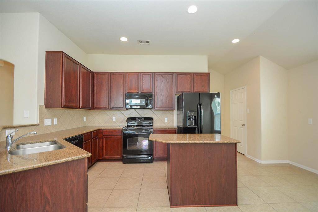 Lots of Cabinet Space.
