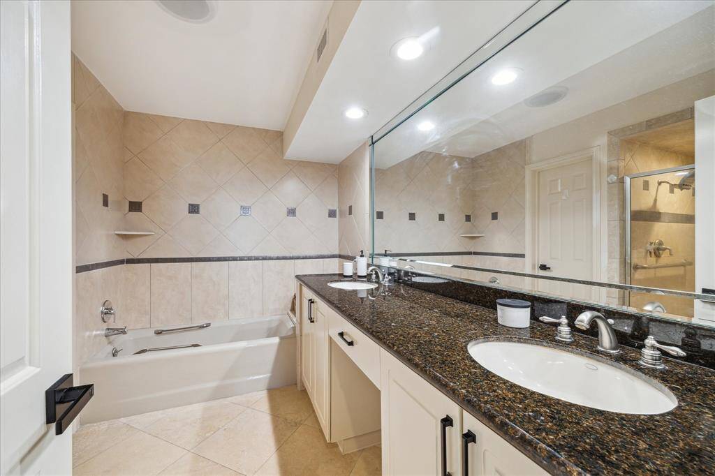 Primary Bath - Gracious sized walk-in shower