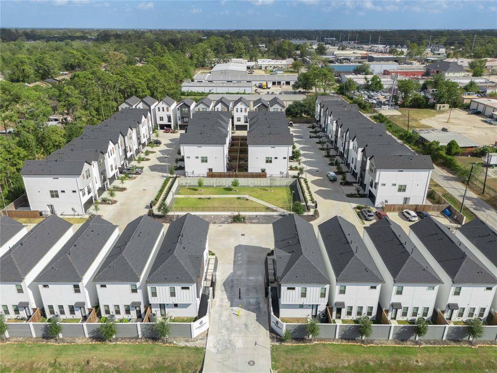 Gated community and has a dog park.