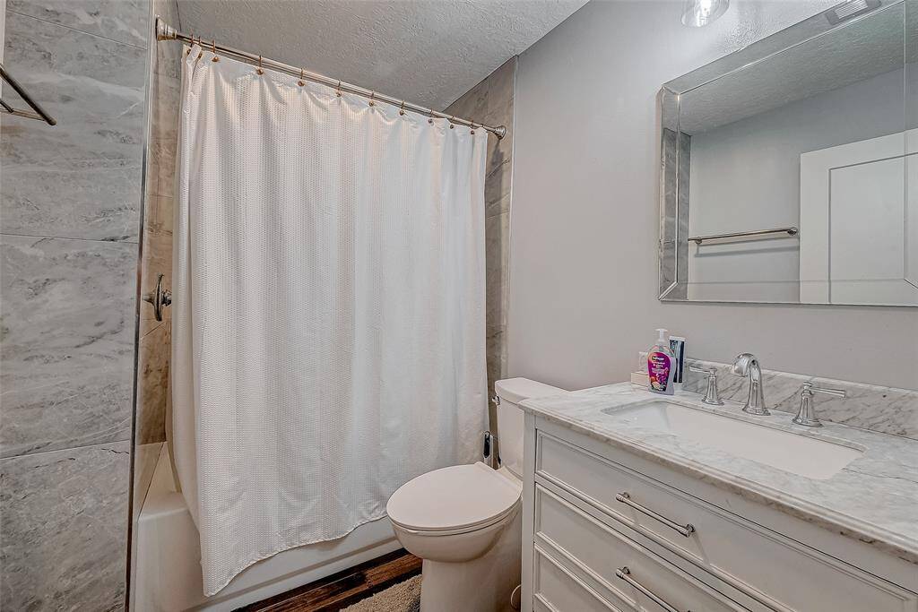 Secondary Bath