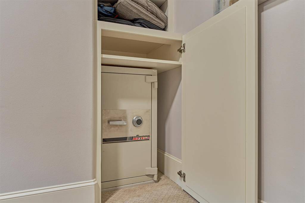 Safe in Primary closet.