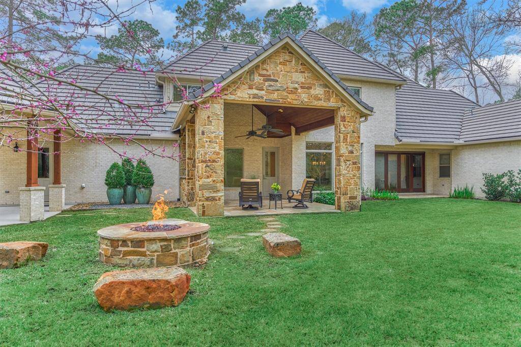 Firepit with sitting stones extend the opportunity to enjoy outdoor living.