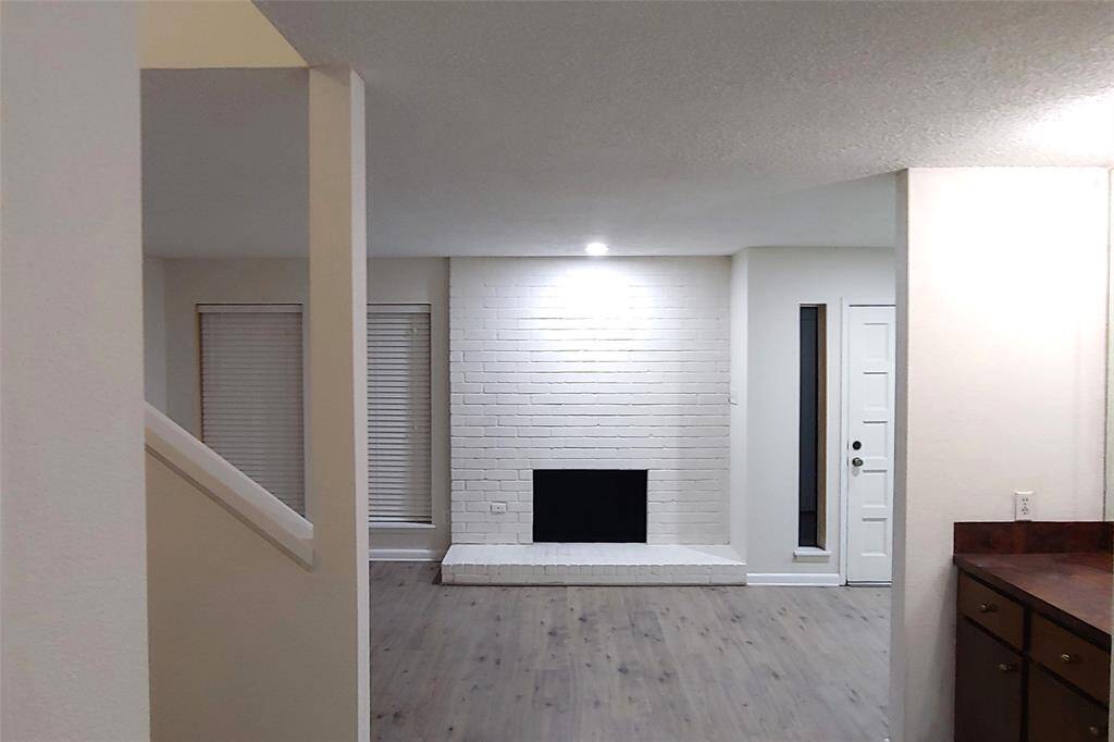 WOOD BURNNG FIREPLACE