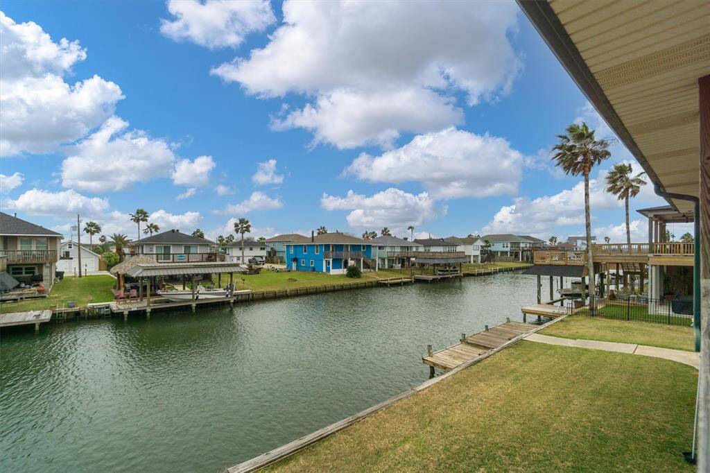 View of the canal where you can fish, swim, float, kayak and crab