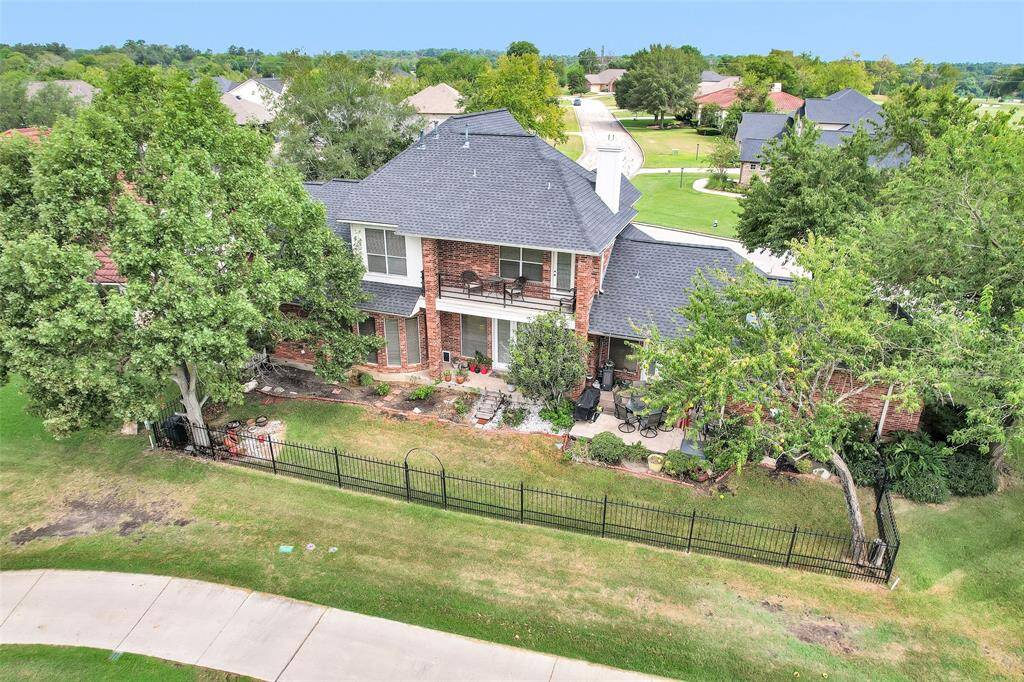 All brick home located on the golf course with beautiful views.